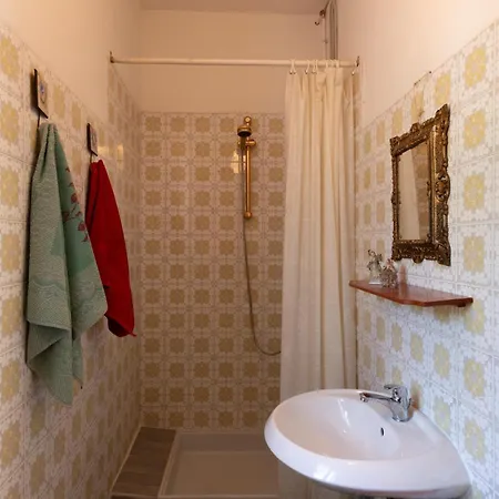 Vakantiehuis Cozy In With House A Mountain View