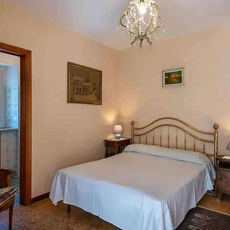 別荘 3 Bedroom In Catignano