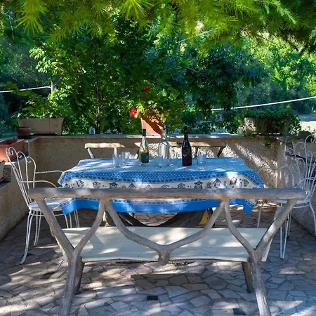 Ferienhaus Cozy In With House A Mountain View Catignano