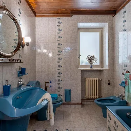 Cozy In With House A Mountain View Catignano