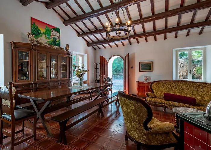 Дом отдыха 3 Bedroom In *