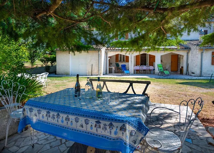 3 Bedroom In Дом отдыха Catignano