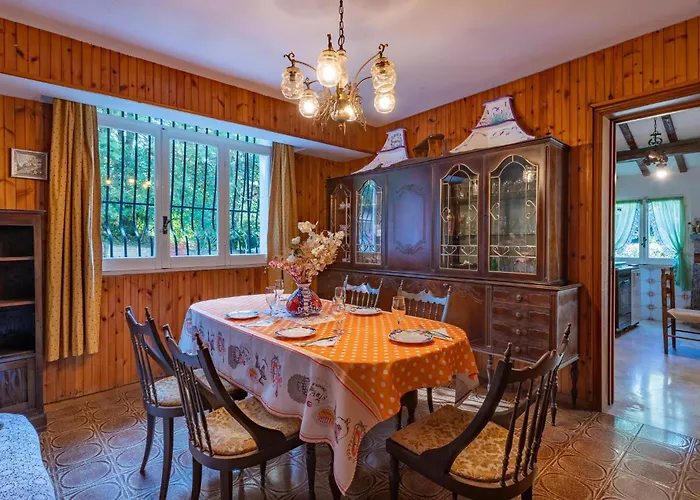 Дом отдыха 3 Bedroom In *